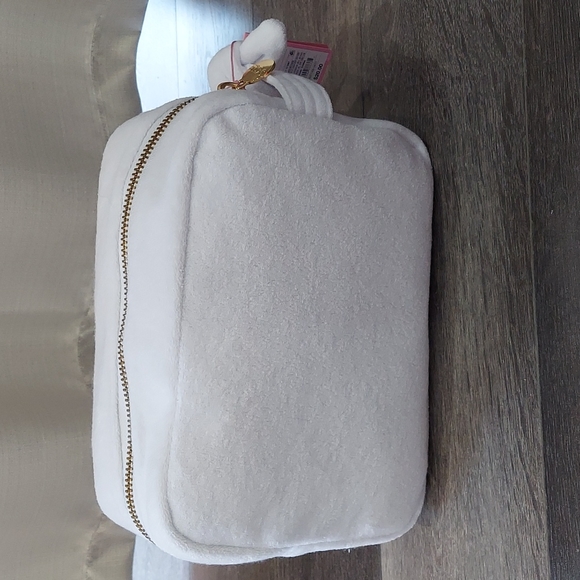 Stoney Clover Lane white pouch - Picture 2 of 4